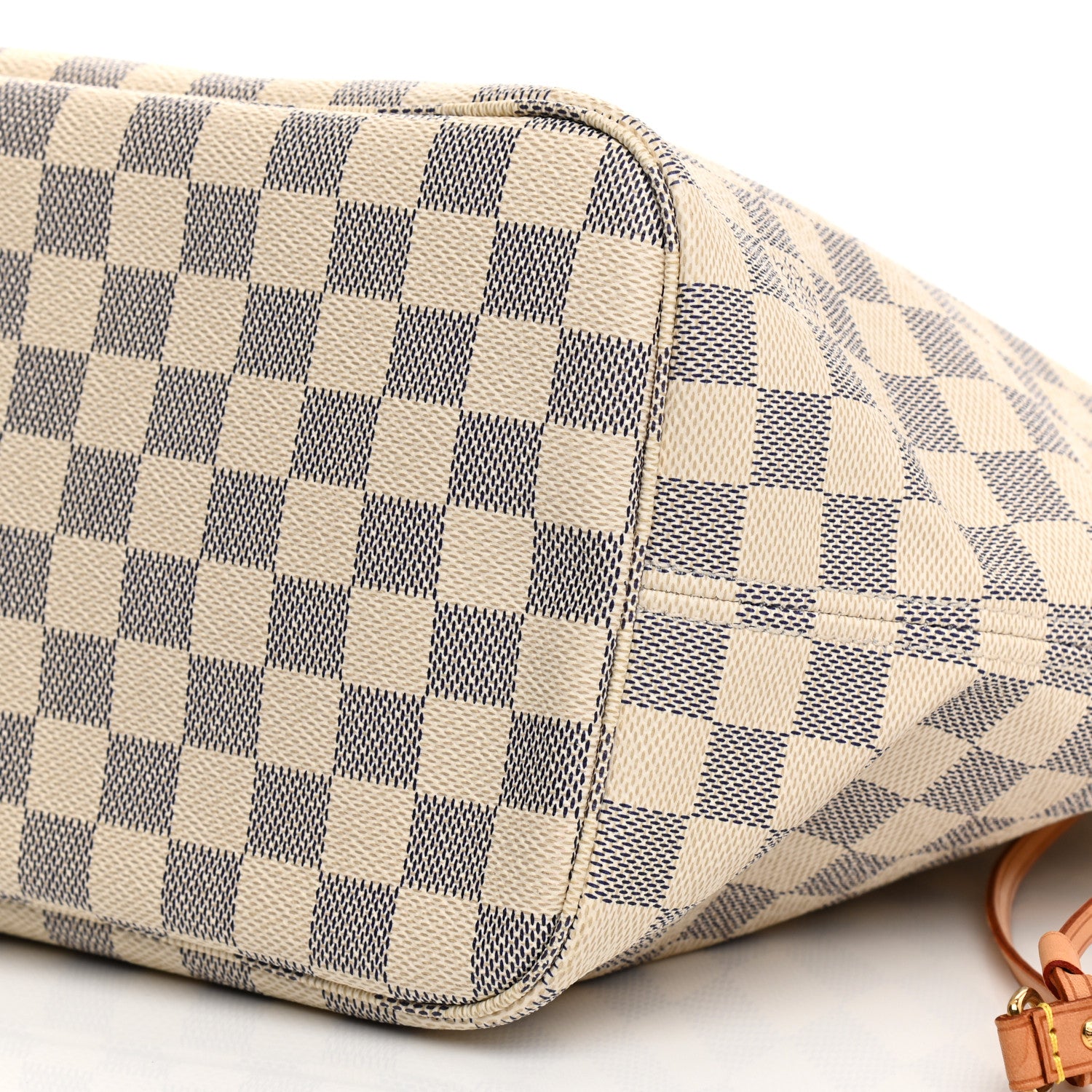 Louis Vuitton Damier Azur Neverfull MM 18 of 25