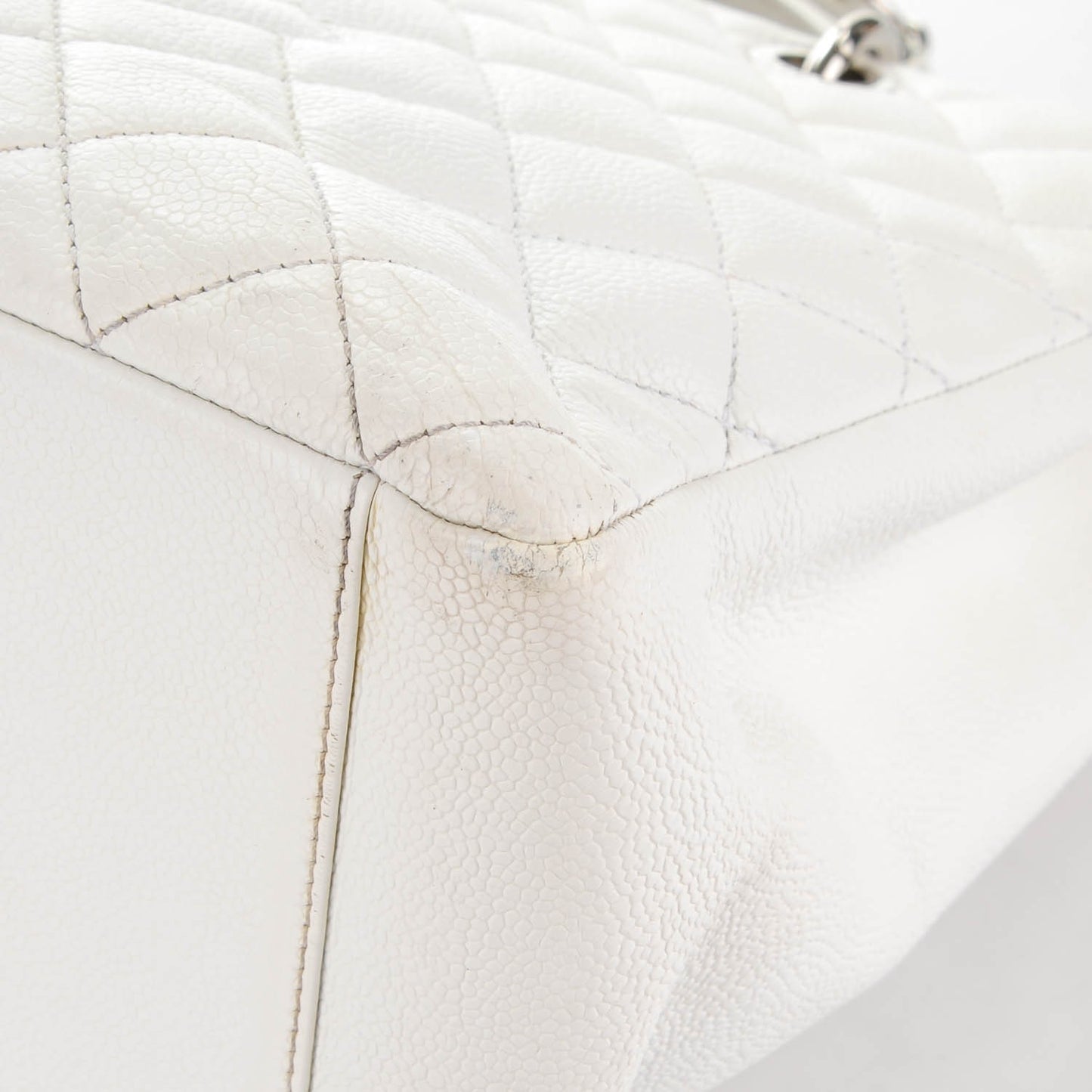 Caviar Quilted Grand Shopping Tote GST White