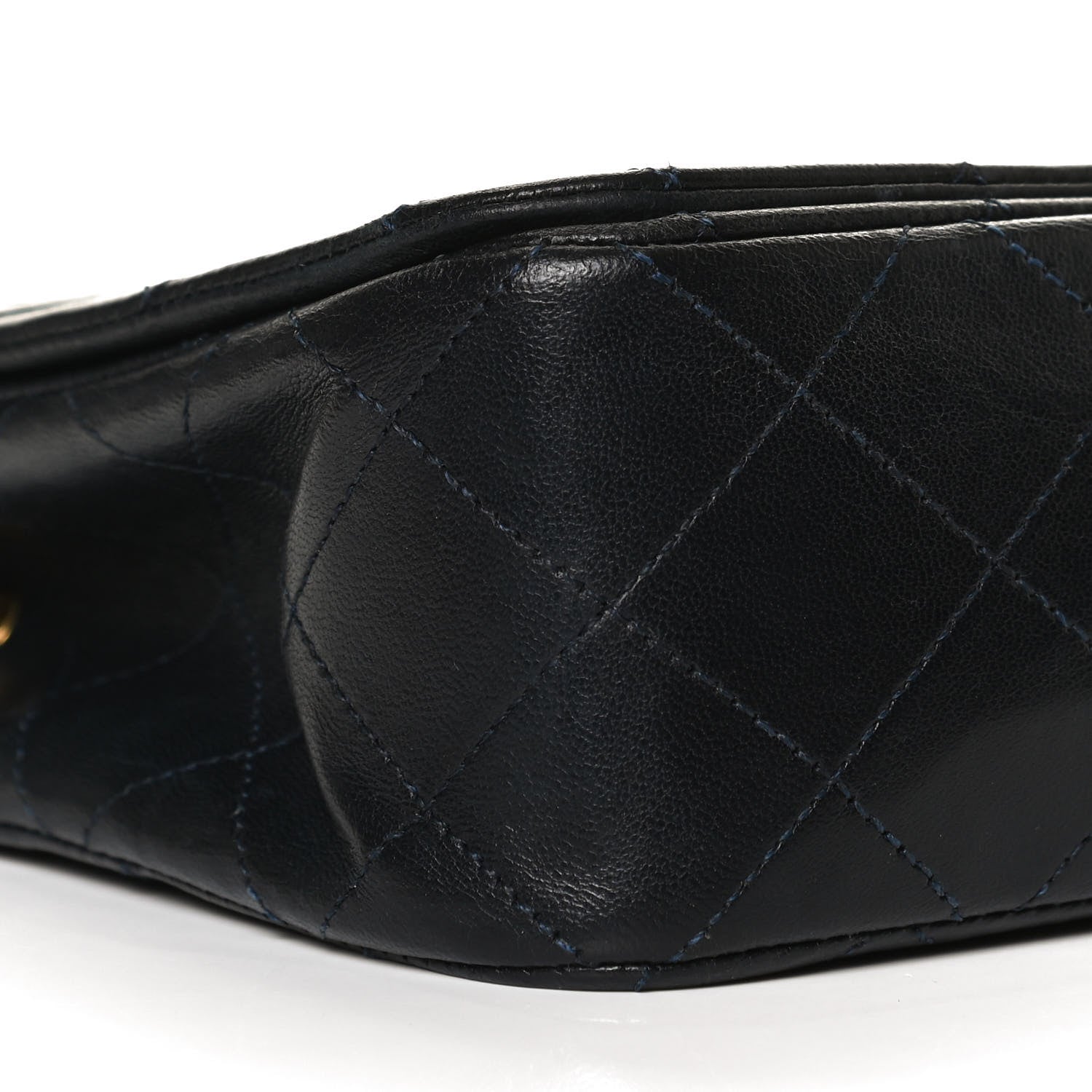 Chanel Aged Calfskin Quilted Medium Pondichery Flap Black 17 of 29