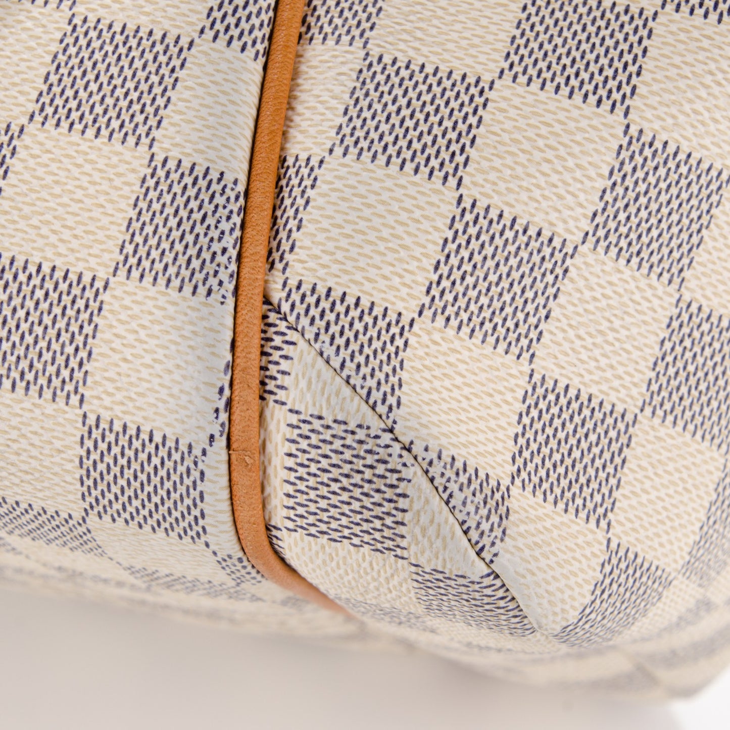Damier Azur Totally MM