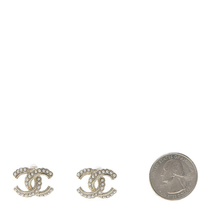 Chanel Pearl Queen of France CC Earrings Gold 2 of 5