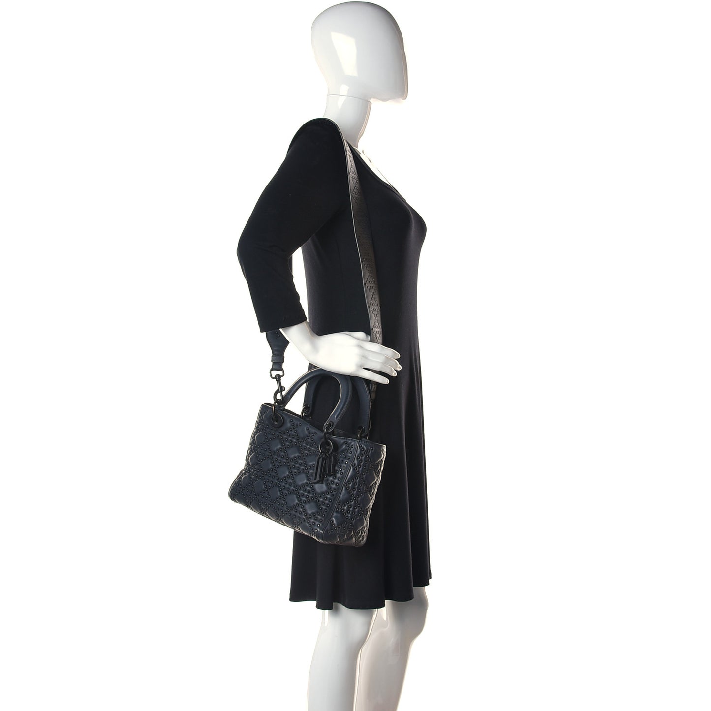UItra Matte Calfskin Cannage Studded Medium Supple Lady Dior Black
