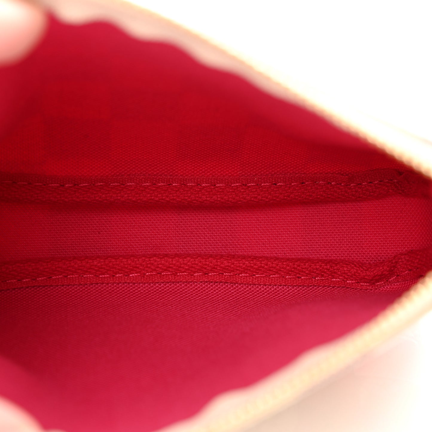 Damier Azur 2021 Christmas Animation Hollywood Mini Pochette Accessories Fuchsia