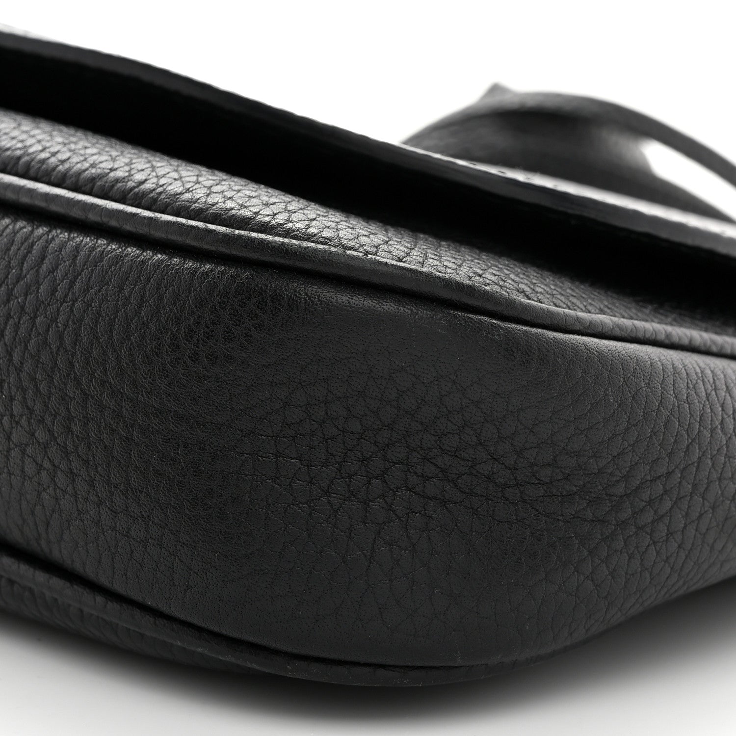 Gucci Pebbled Calfskin Medium Soho Flap Crossbody Black 11 of 11