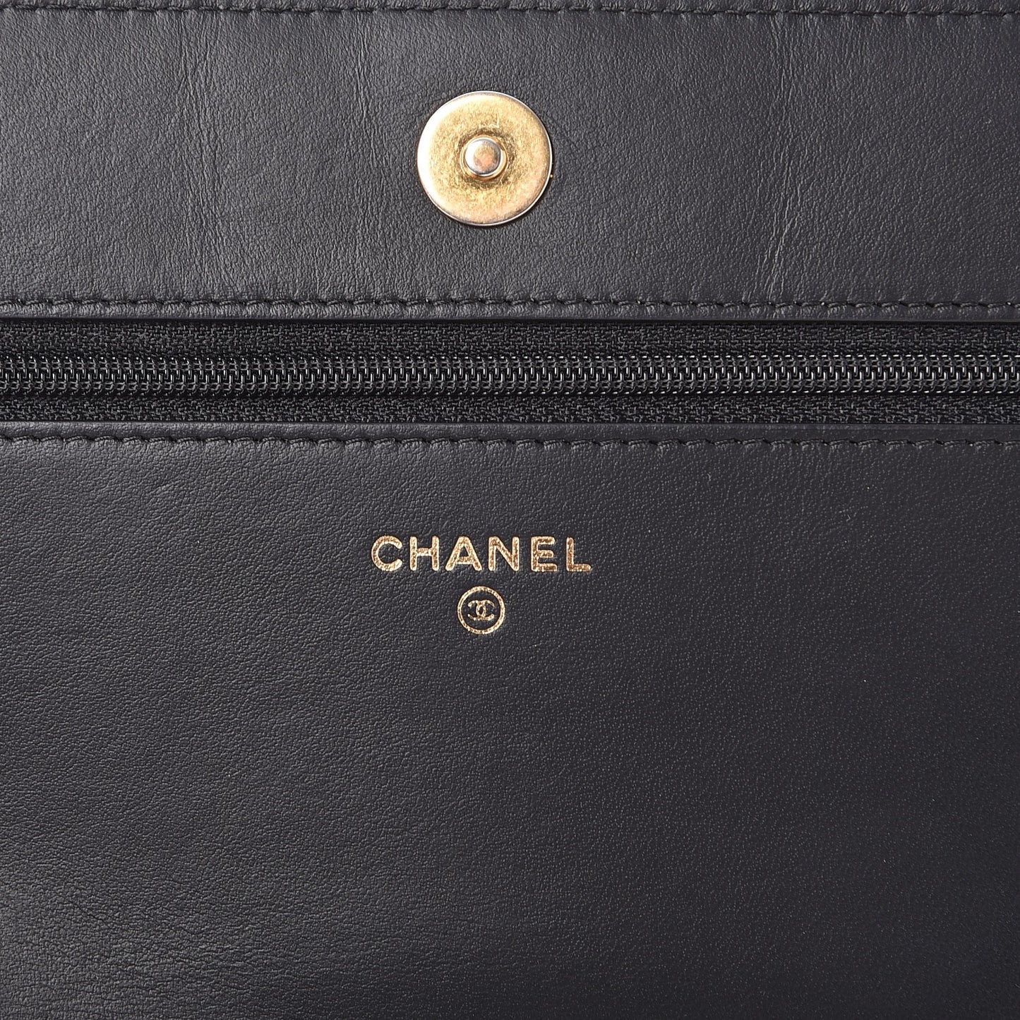Caviar Quilted Boy Wallet On Chain WOC Black