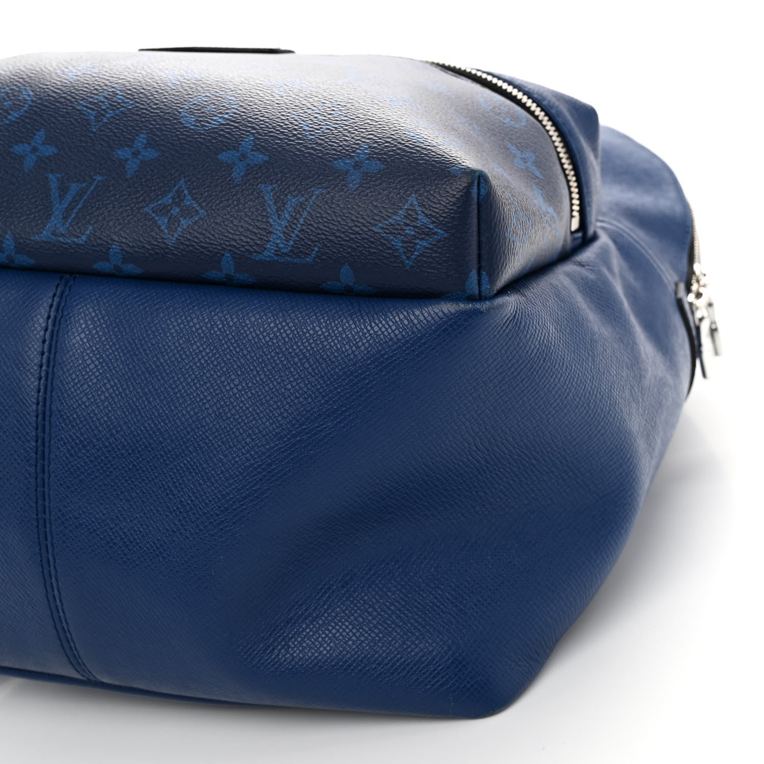Louis Vuitton Taiga Monogram Discovery Backpack PM Cobalt 9 of 10