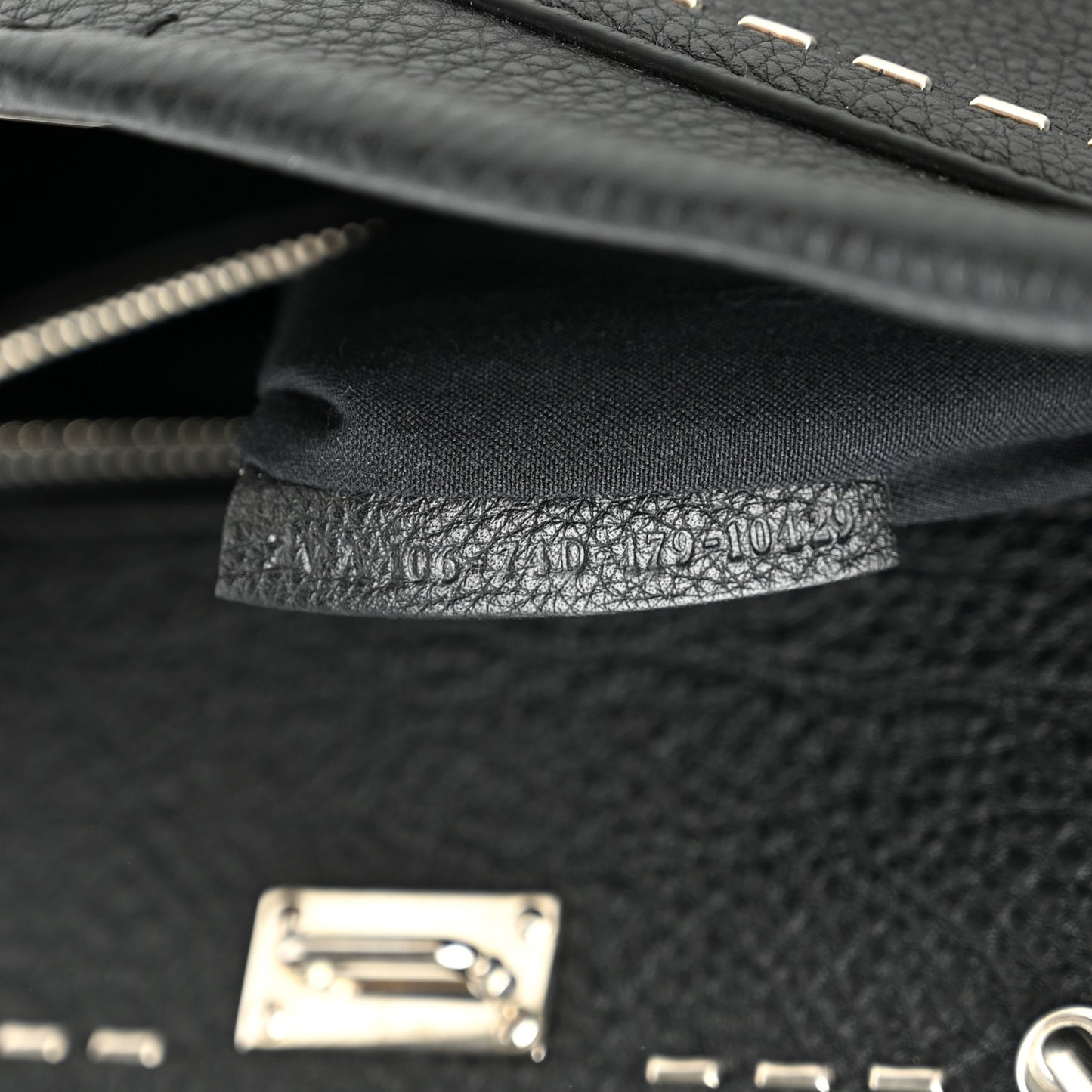Cuoio Romano Selleria Studded Large Peekaboo Iconic Fit Satchel Black