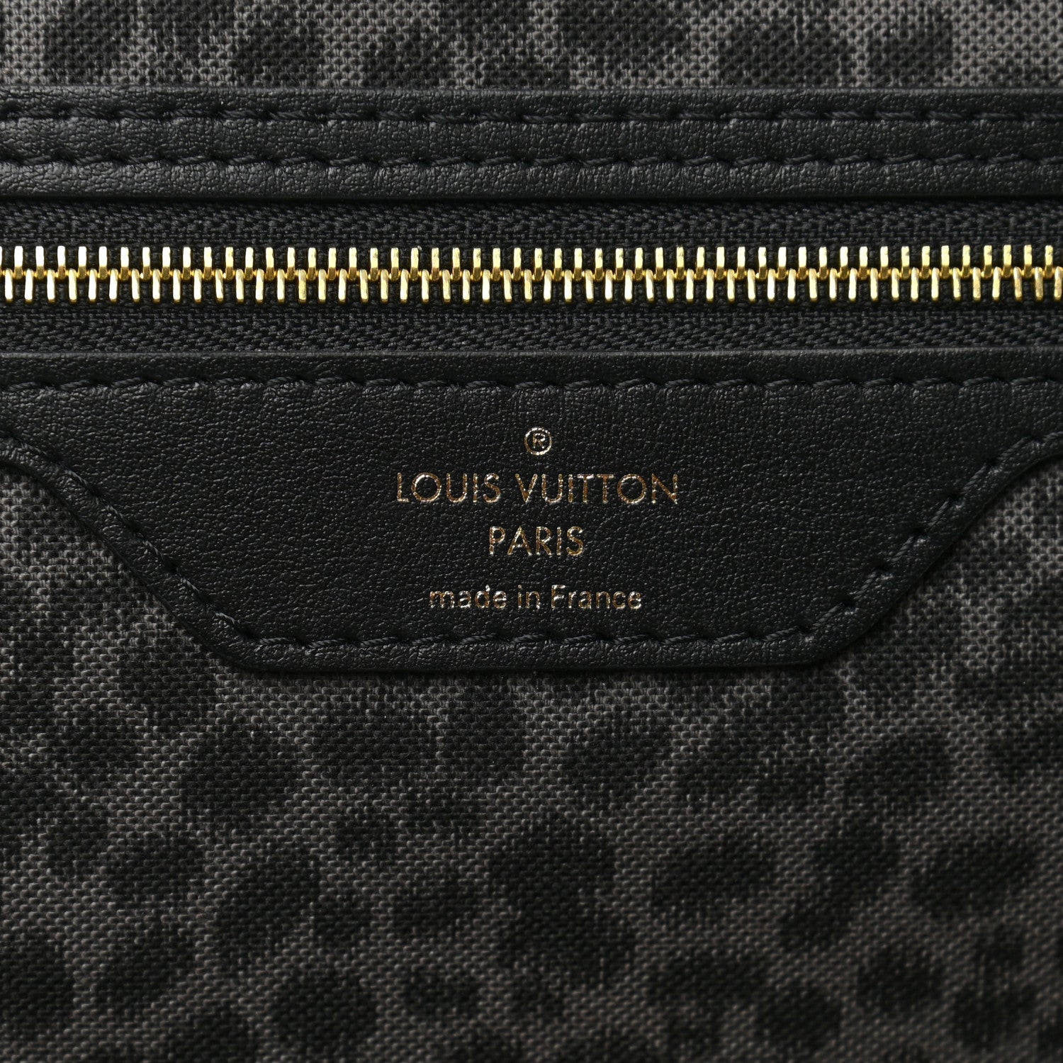 Louis Vuitton Monogram Giant Wild At Heart Keepall Bandouliere 45 Black 5 of 9