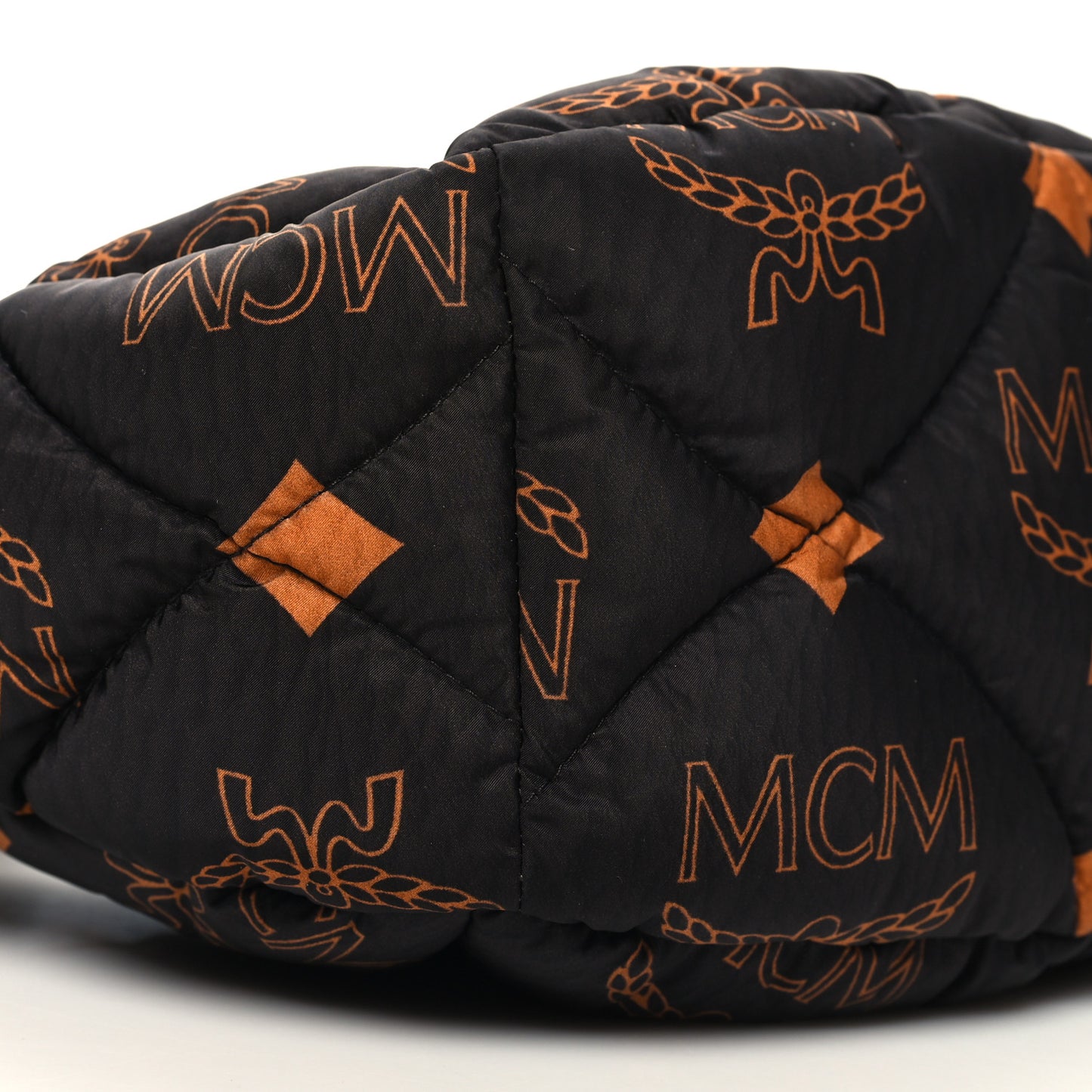 Maxi Visetos Nylon Quilted Mini Aren Hobo Black