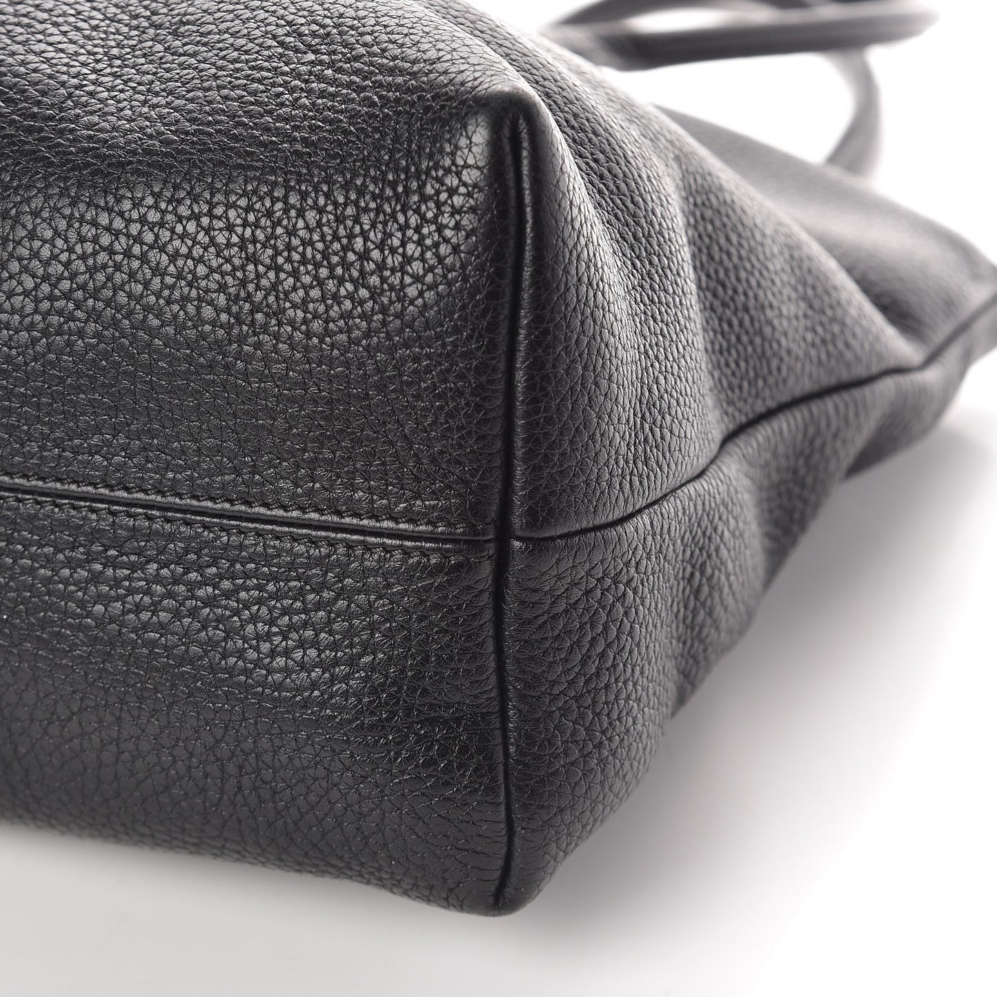 London Grainy Calfskin Medium Baynard Tote Black