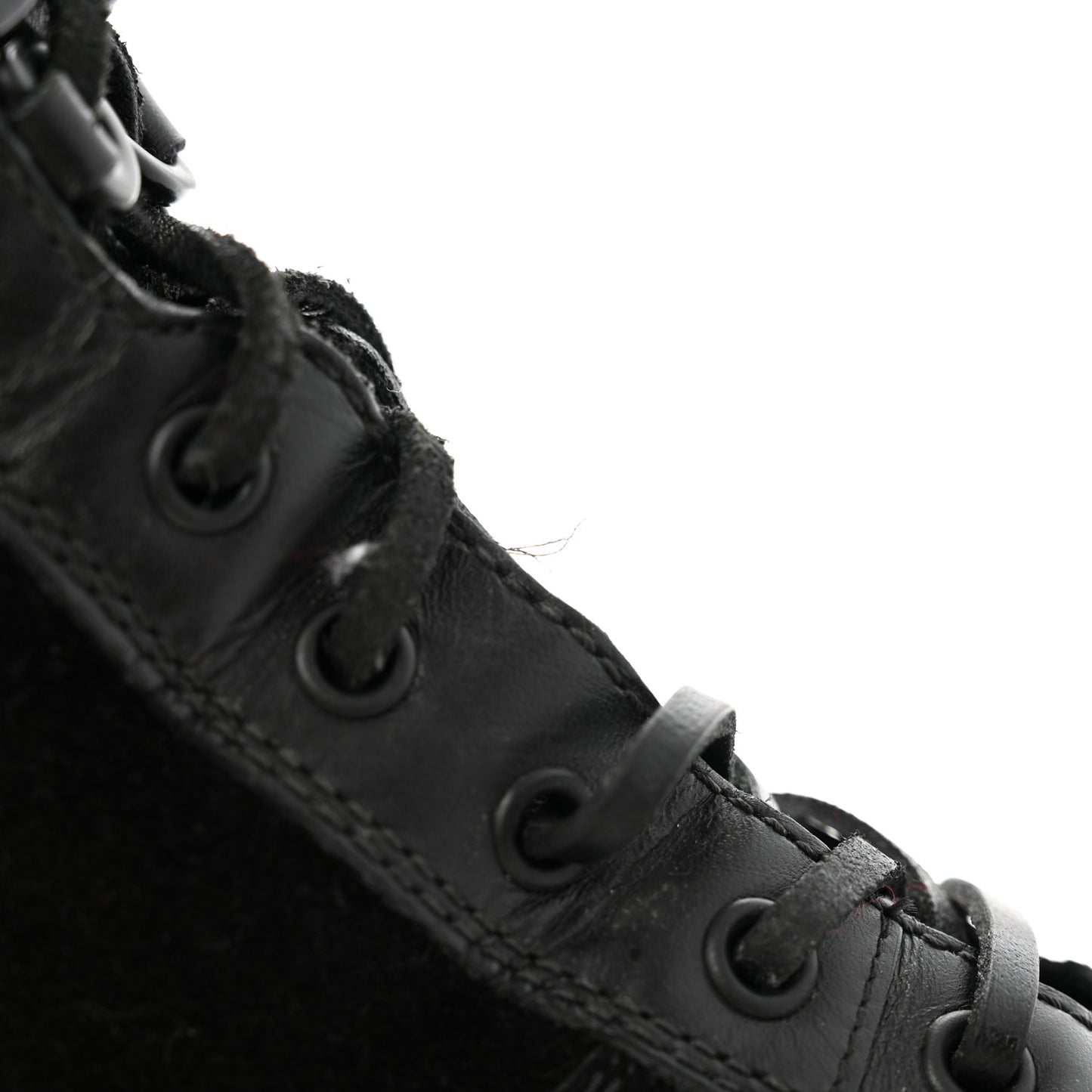 Suede Calfskin Monogram LV Black Heart Laureate Platform Desert Boots 41 Black
