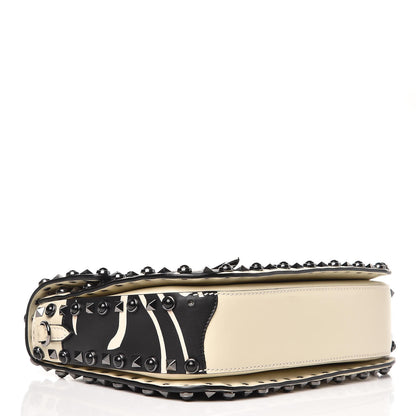 Valentino Garavani Calfskin Panther Medium Guitar Strap Rockstud Rolling Flap Saddle Bag White Black 4 of 9