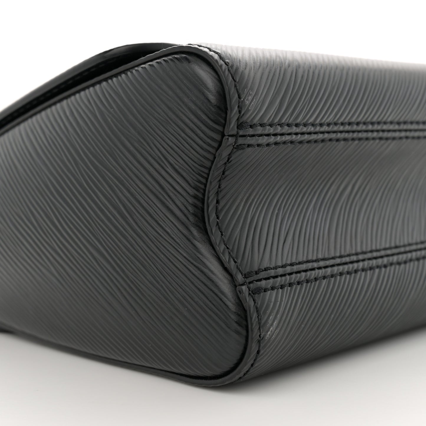 Epi Twist Shoulder Bag MM Black