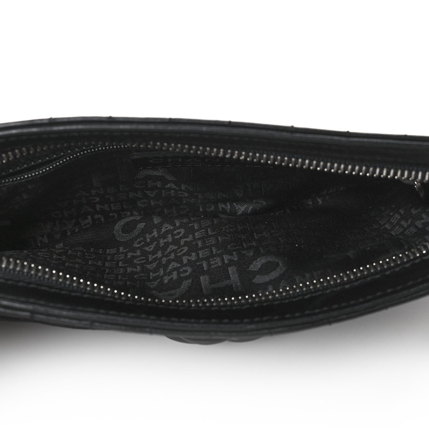 Lambskin Camellia No. 5 Chain Pouch Black