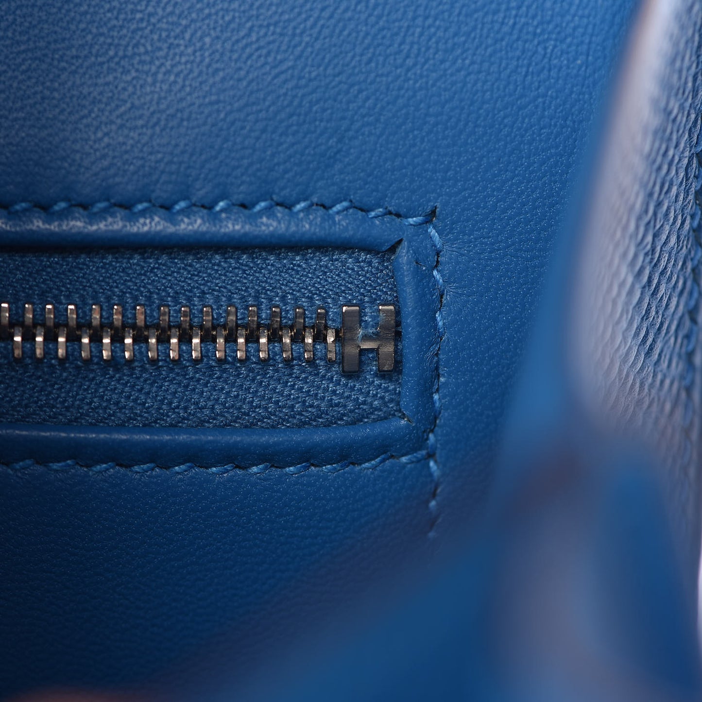 Epsom Constance 24 Bleu Izmir