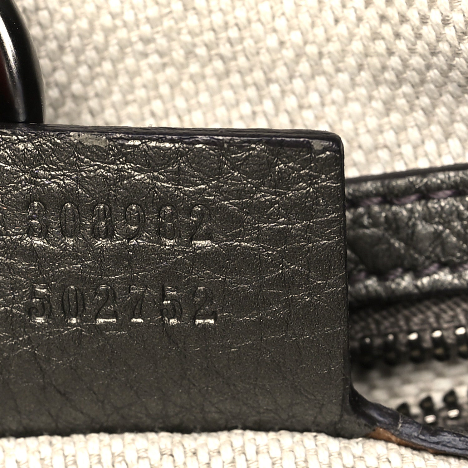 Gucci Metallic Pebbled Calfskin Medium Soho Chain Shoulder Bag Sasso 7 of 9