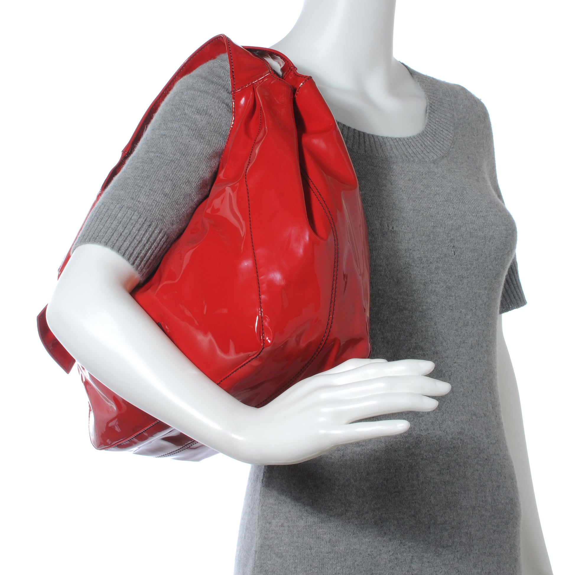 Valentino Garavani Patent Lacca Medium Nuage Hobo Rosso Valentino 2 of 8