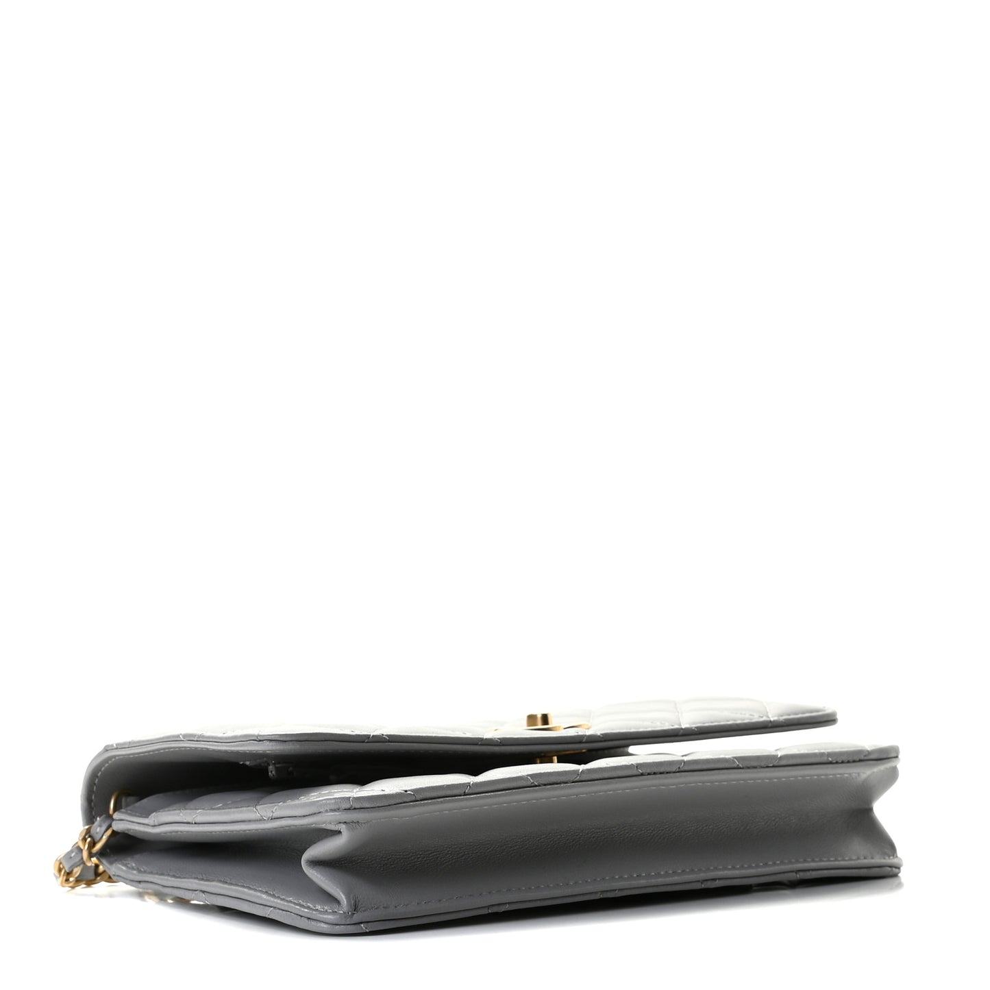 Lambskin Quilted CC Pearl Crush Wallet on Chain WOC Grey