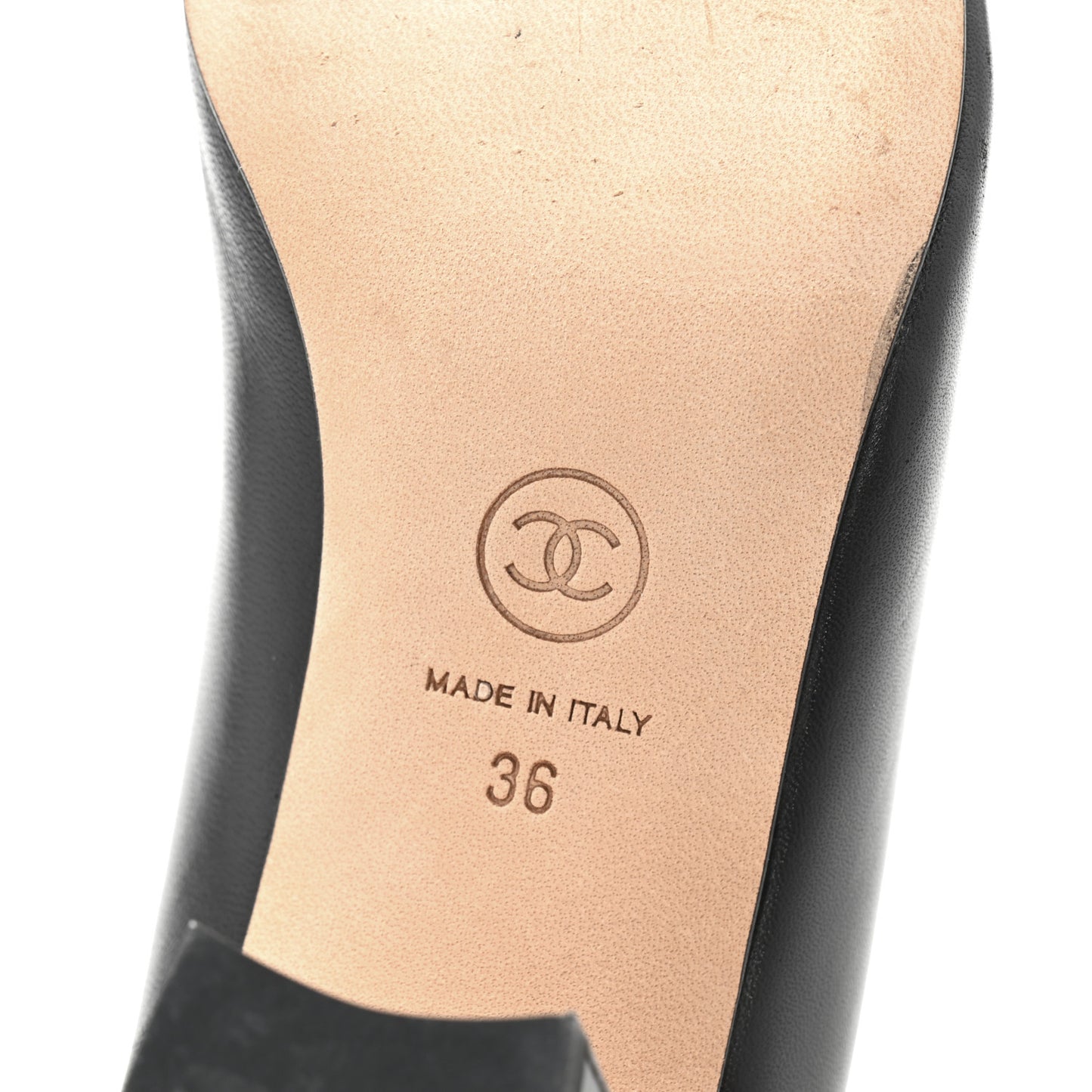 Lambskin Patent Cap Toe CC Pumps 36 Black