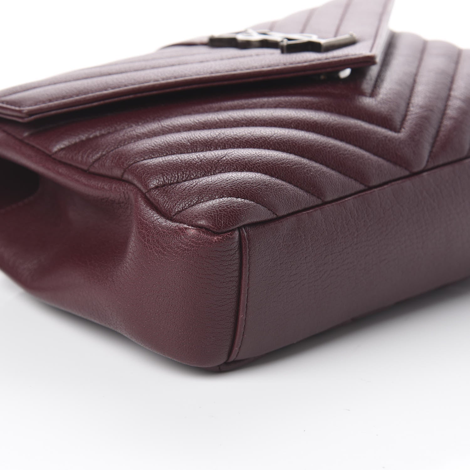 Saint Laurent Sheepskin Matelasse Chevron Monogram Medium College Bag Rouge Legion 5 of 9