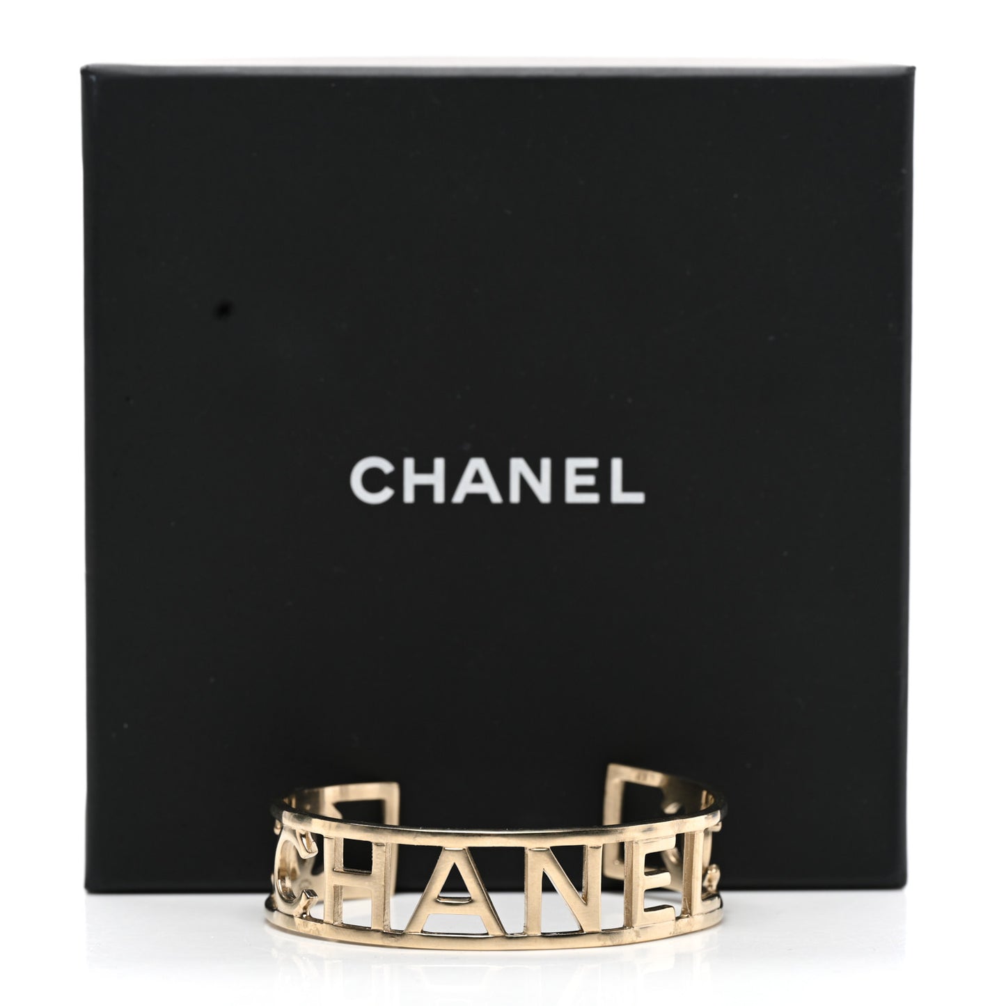 Metal Logo Cuff Gold