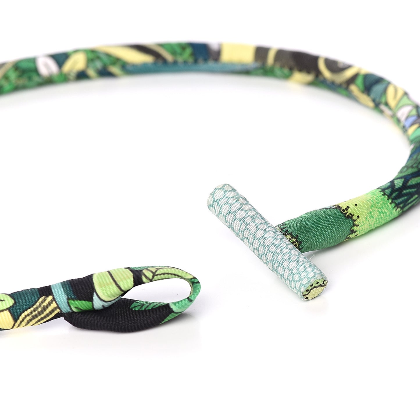 Silk Collier En Soie Petit H Necklace