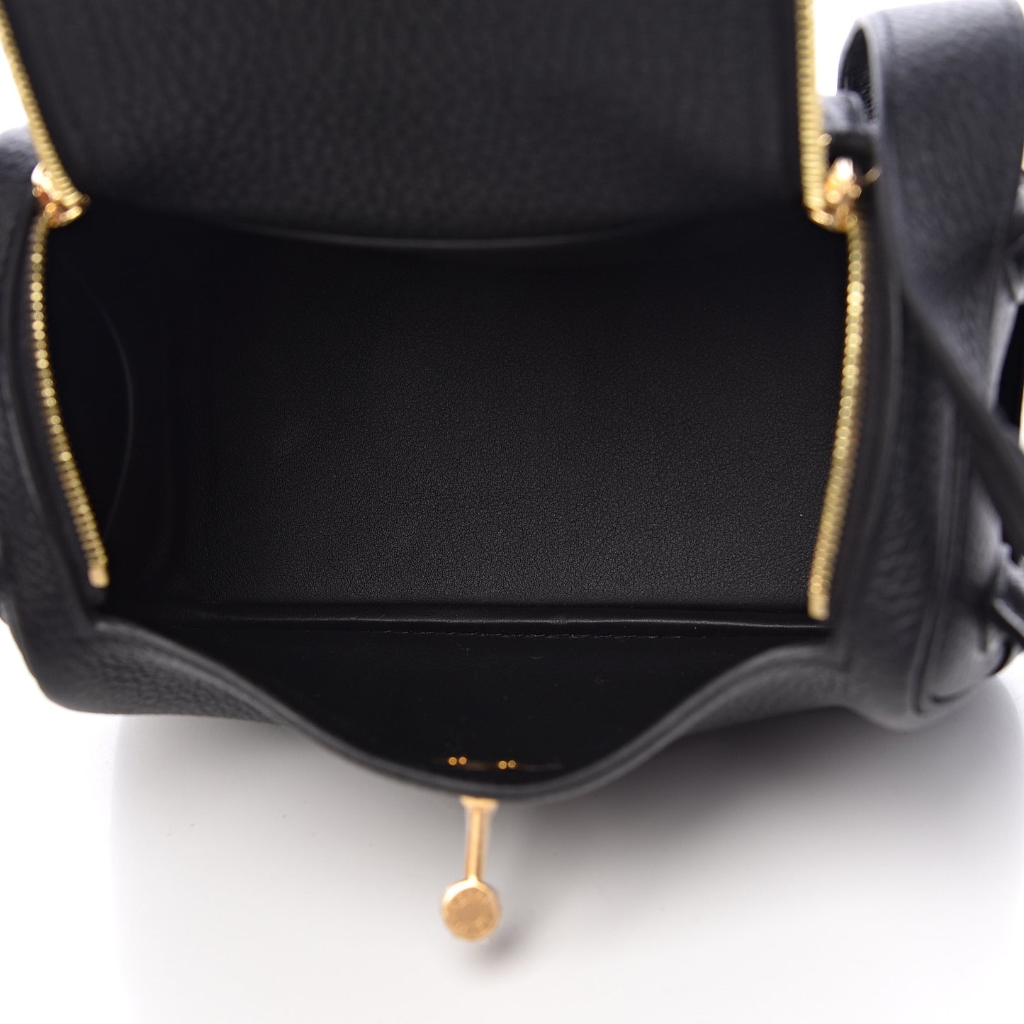 Taurillon Clemence Mini Lindy 20 Black