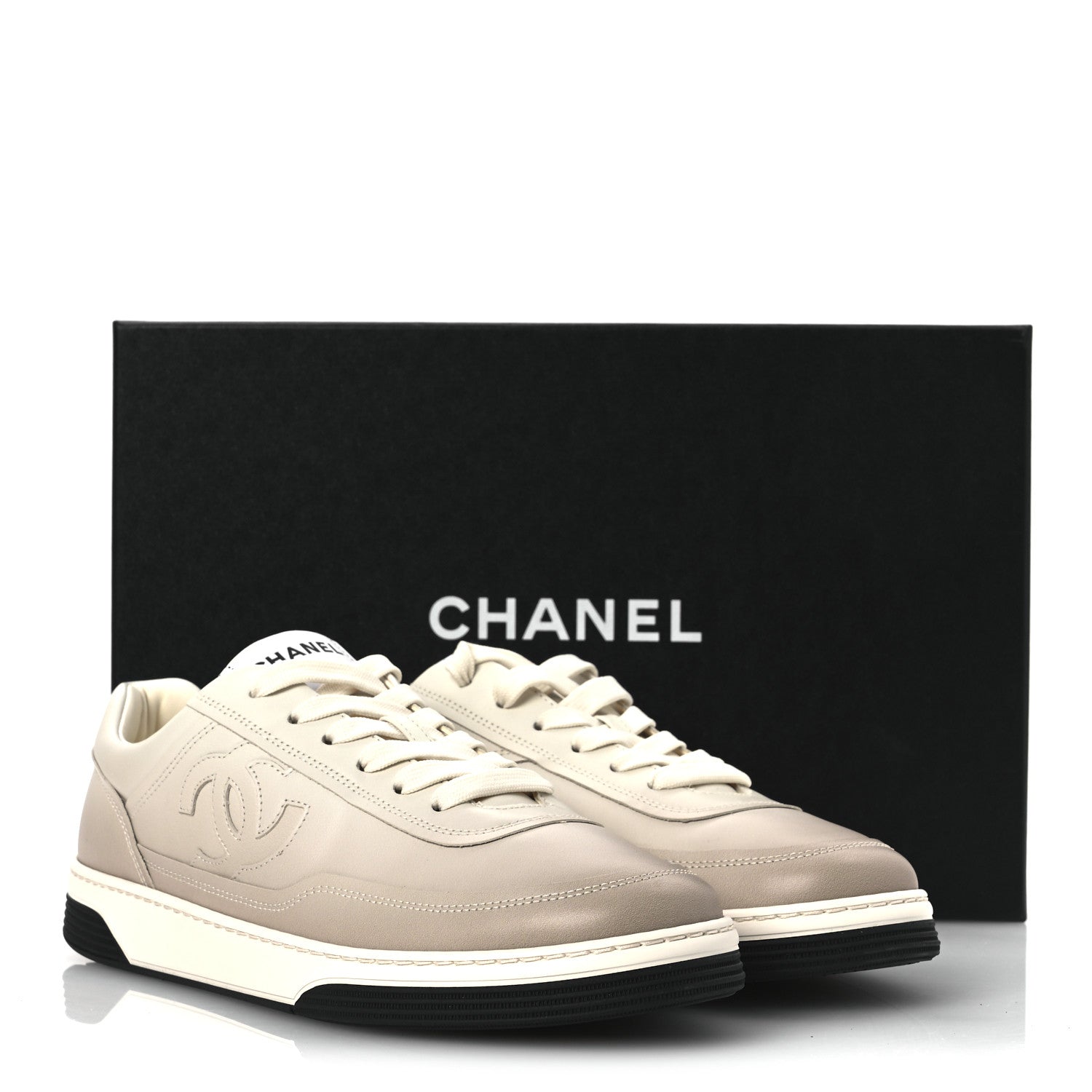 NICENESS  BEIGE Sサイズ Chanel Printed Calfskin Womens CC Logo Sneakers 40 Beige 1729174