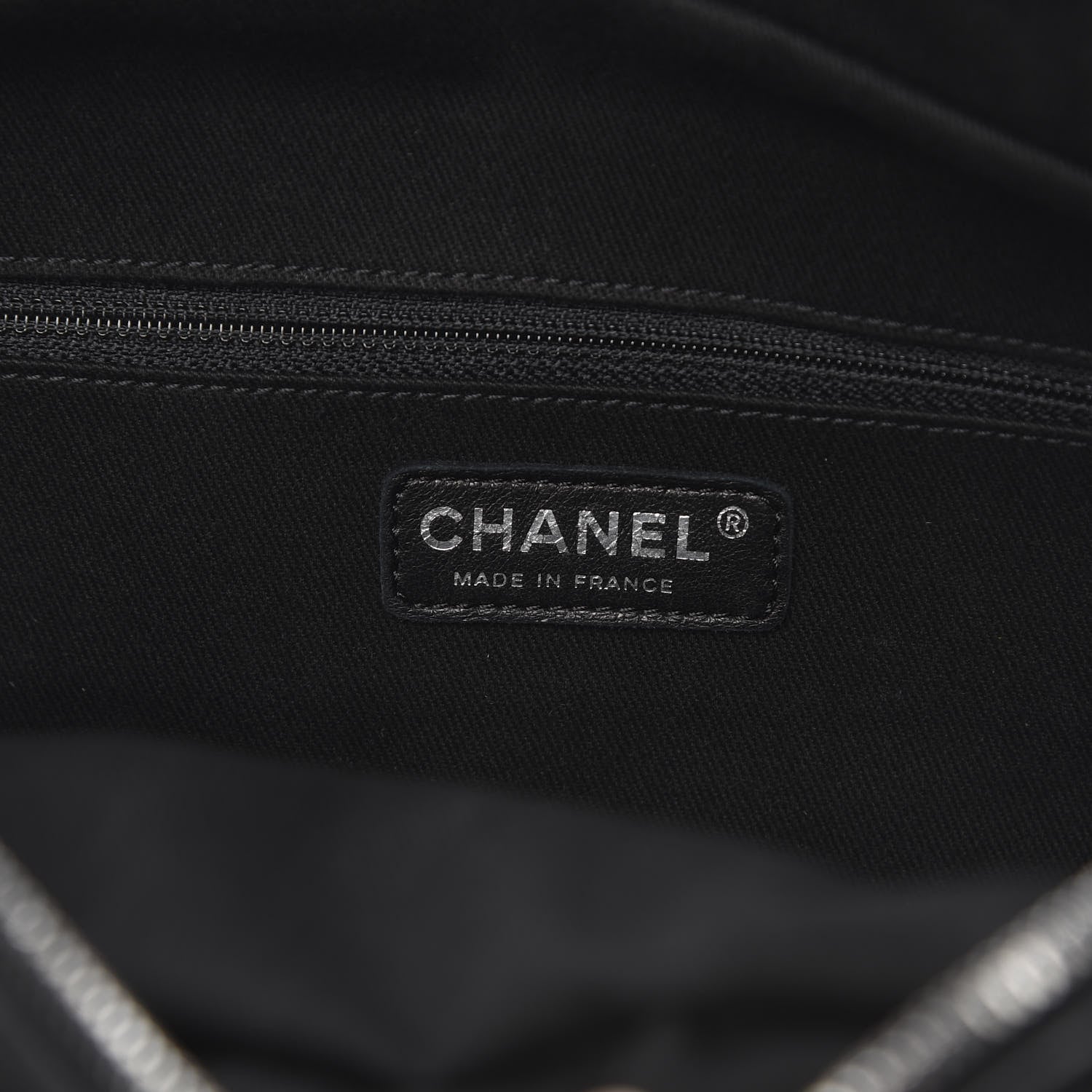 Chanel Calfskin Large Diamond Stitch Tote Black 6 of 10
