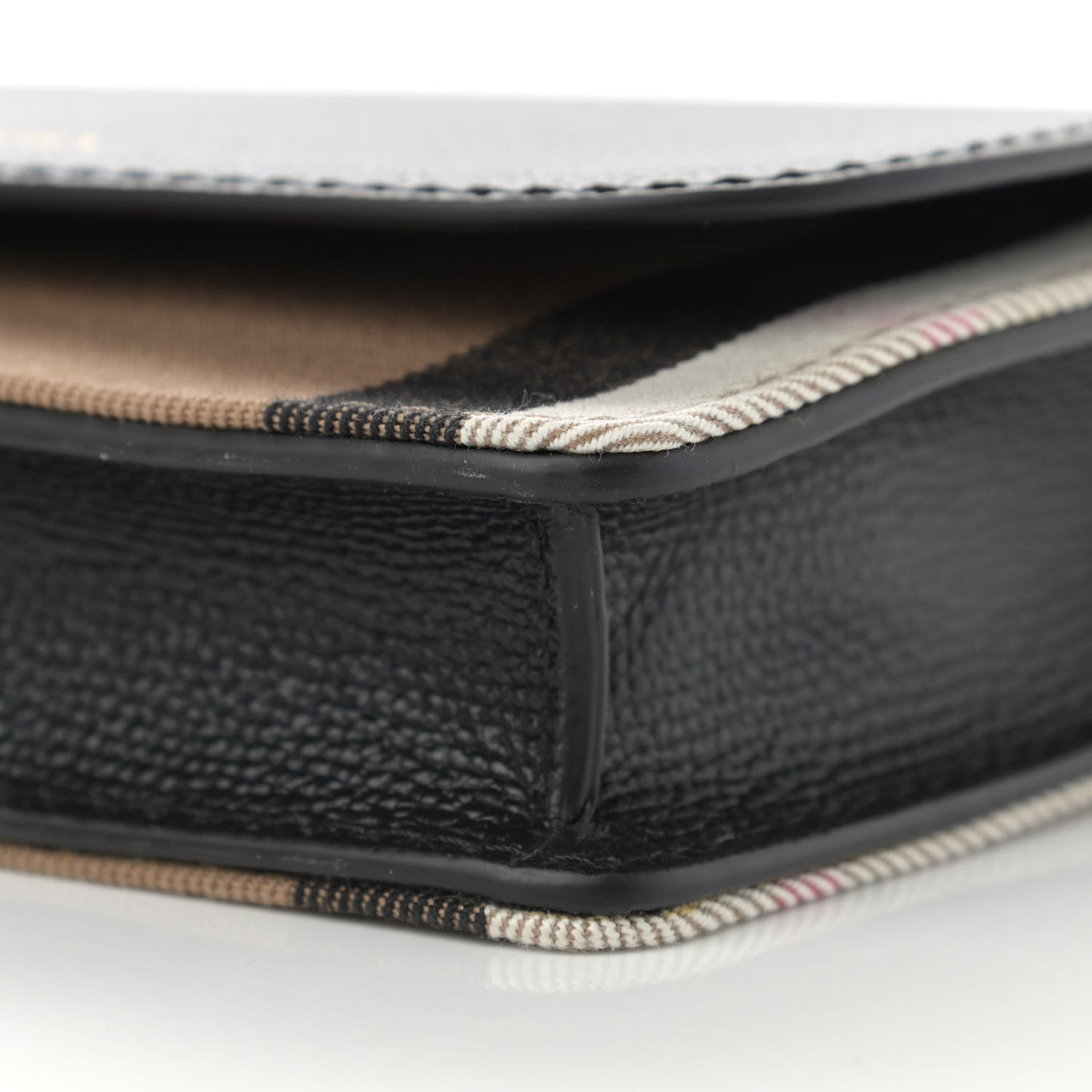 Grained Calfskin House Check Tartan Mix Hampshire Wallet On Chain Black