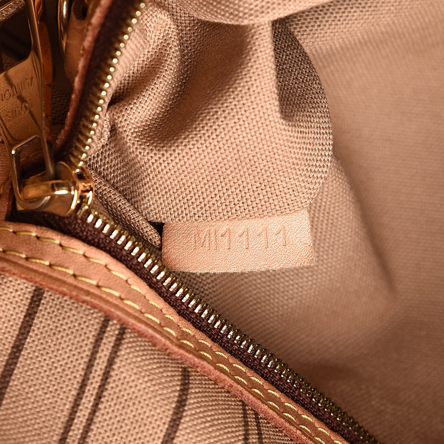 Louis Vuitton Monogram Delightful GM 7 of 14
