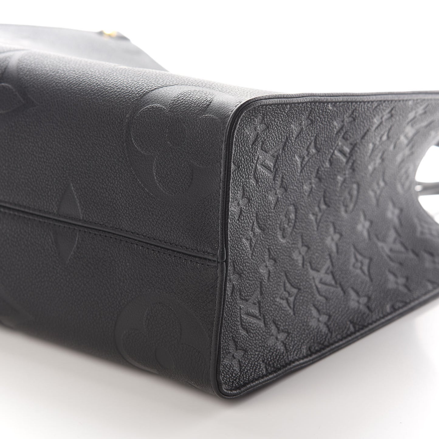 Empreinte Monogram Giant Onthego MM Black