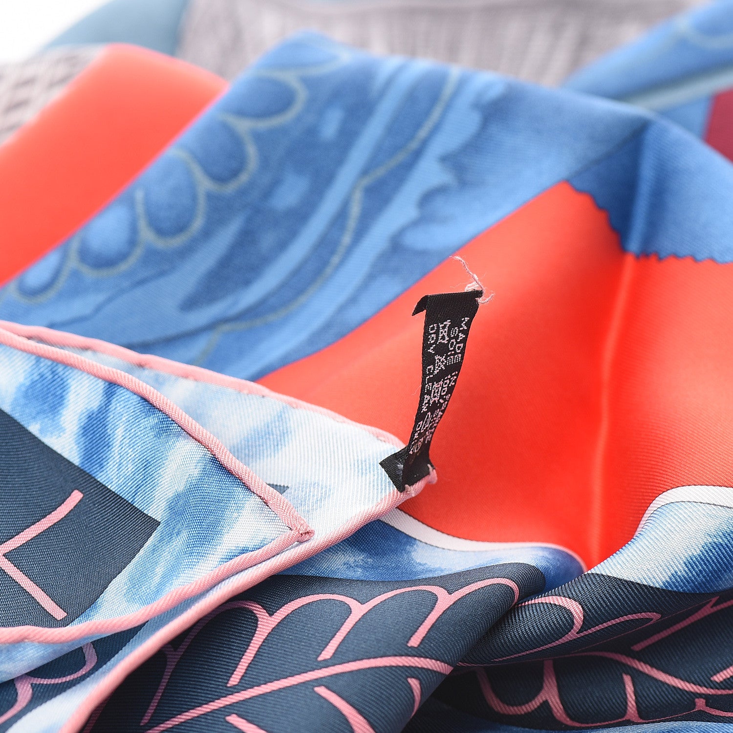 Hermes Silk Selle d'Officier En Grande Tenue Scarf 90 Rouge Blue Jean Ciel 5 of 5