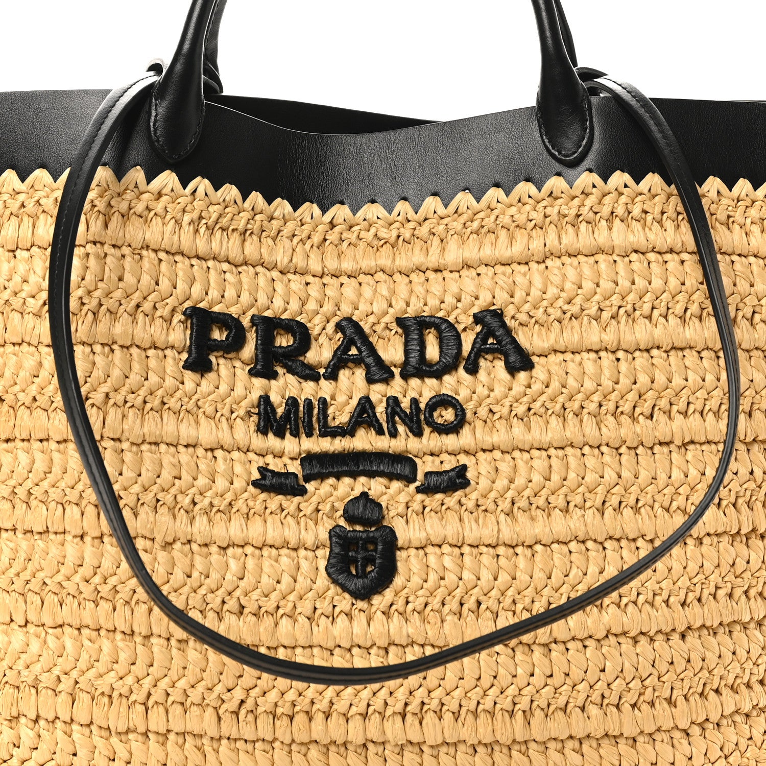 PRADA バッグ 廃盤モデル 極美品 Prada Yarn Raffia Effect Calfskin Crochet Embroidered Medium Logo