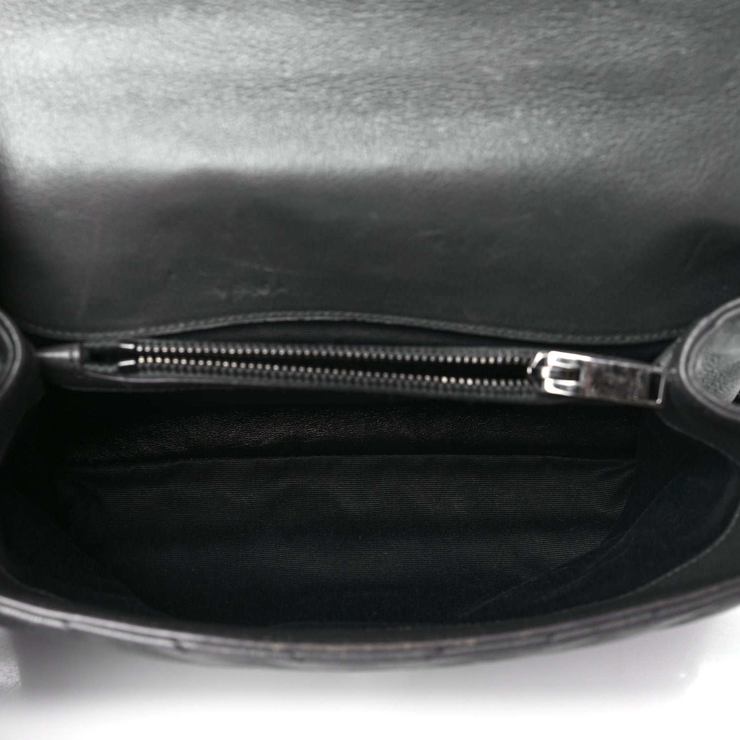 Saint Laurent Sheepskin Matelasse Chevron Monogram Medium College Bag Asphalt 5 of 13