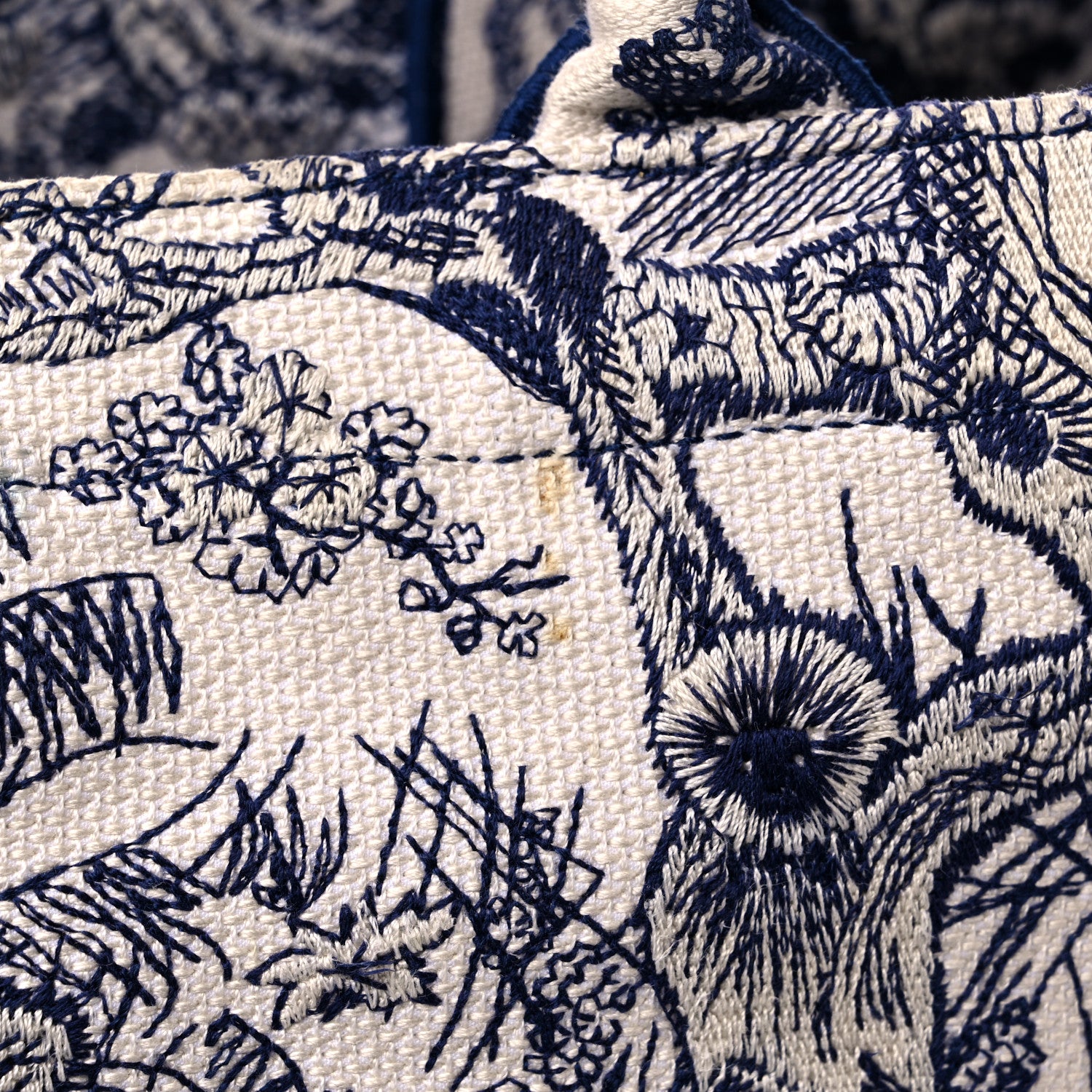Christian Dior Canvas Embroidered Large Dioriviera Toile De Jouy Book Tote Blue 15 of 16