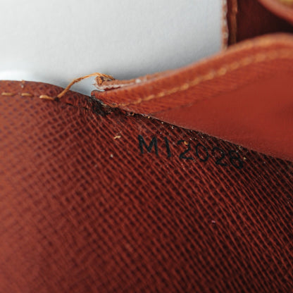 Louis Vuitton Monogram Sarah Wallet 7 of 8