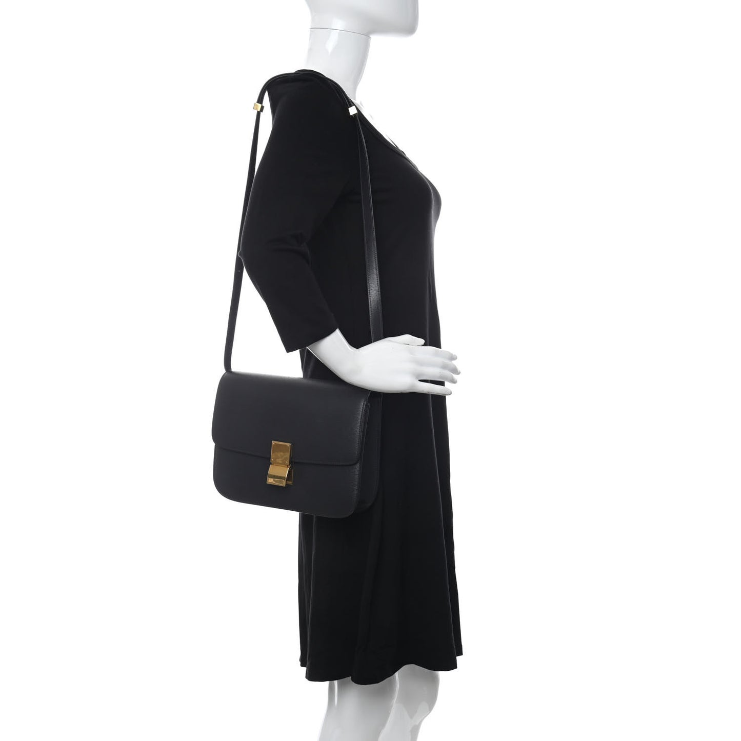 Box Calfskin Medium Classic Box Flap Bag Black