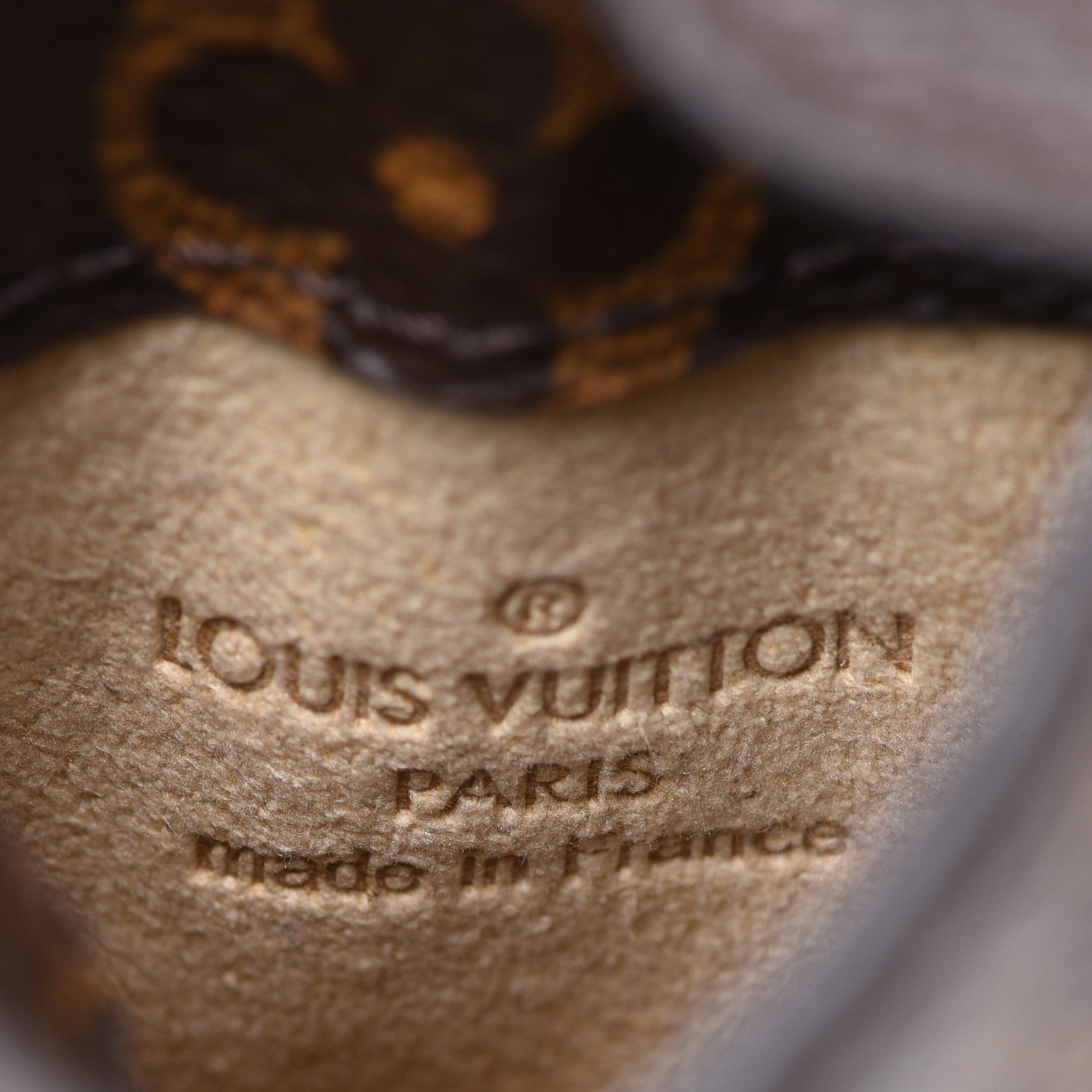 Louis Vuitton Monogram Sunglasses Case MM 6 of 8