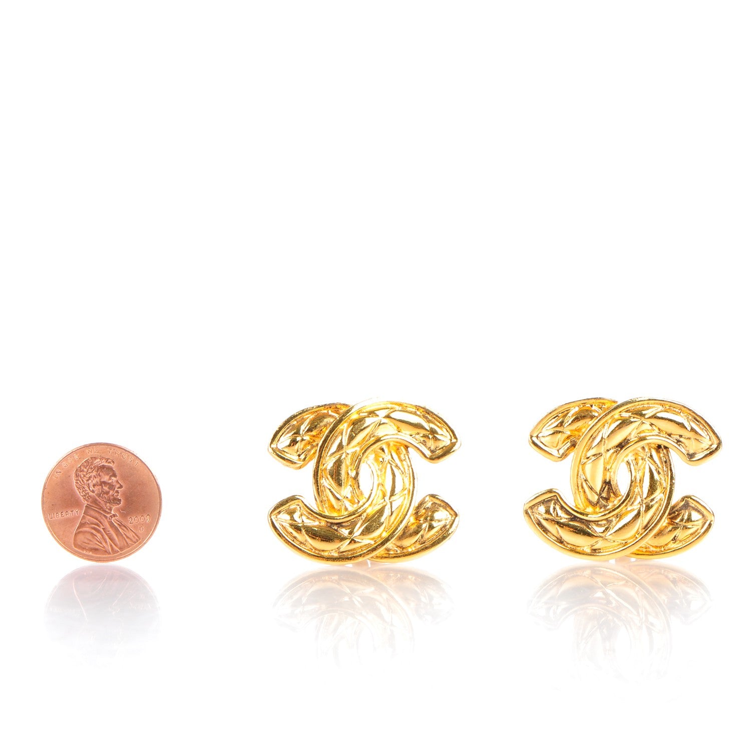 Chanel CC Clip On Earrings Gold 2 of 4