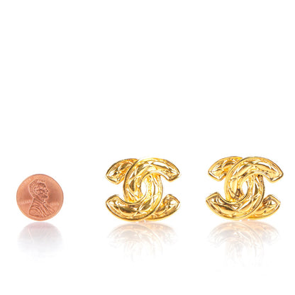 Chanel CC Clip On Earrings Gold 2 of 4