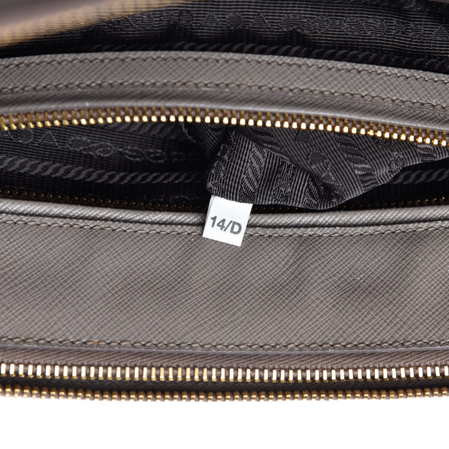 Saffiano Large Galleria Double Zip Tote Argilla