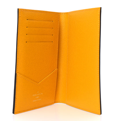Louis Vuitton Monogram 2022 Christmas Animation New York Soho Passport Cover Yellow 5 of 8