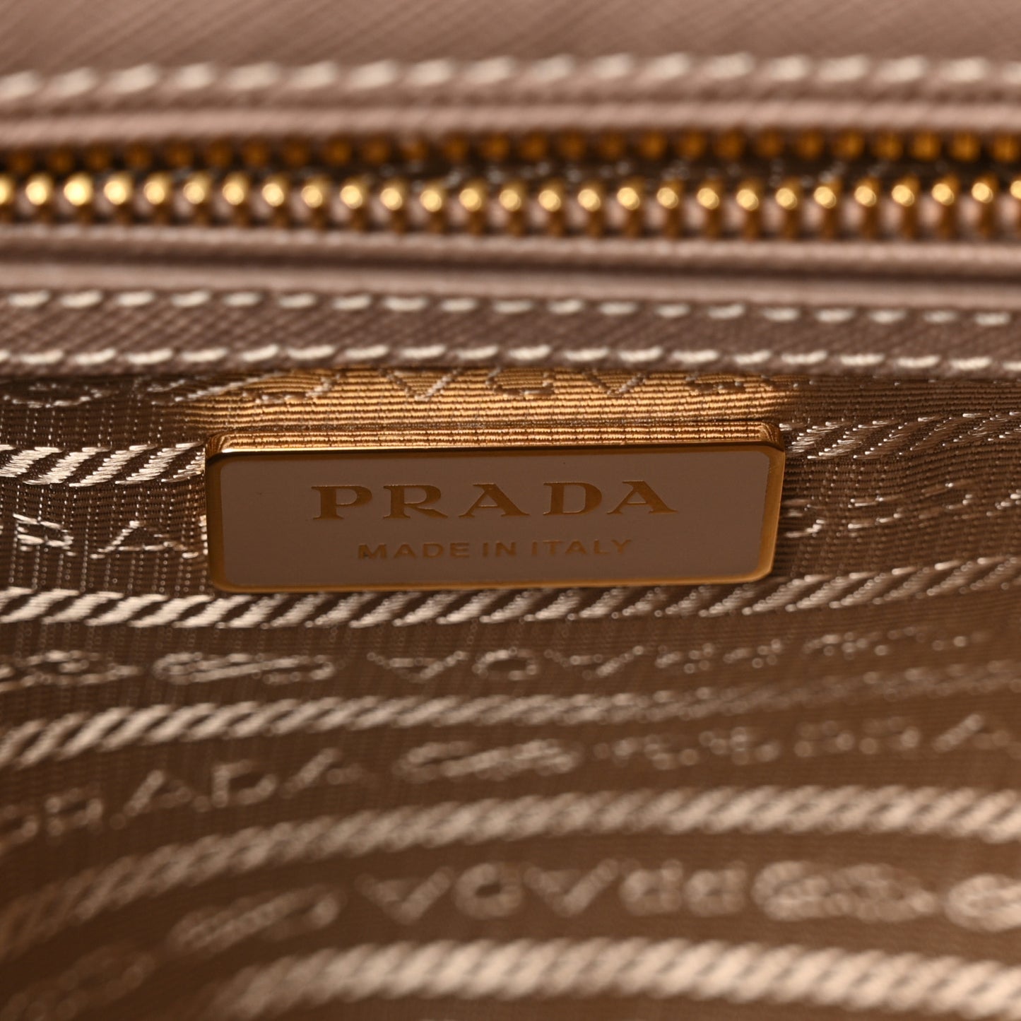 Saffiano Mini Galleria Double Zip Tote Cipria