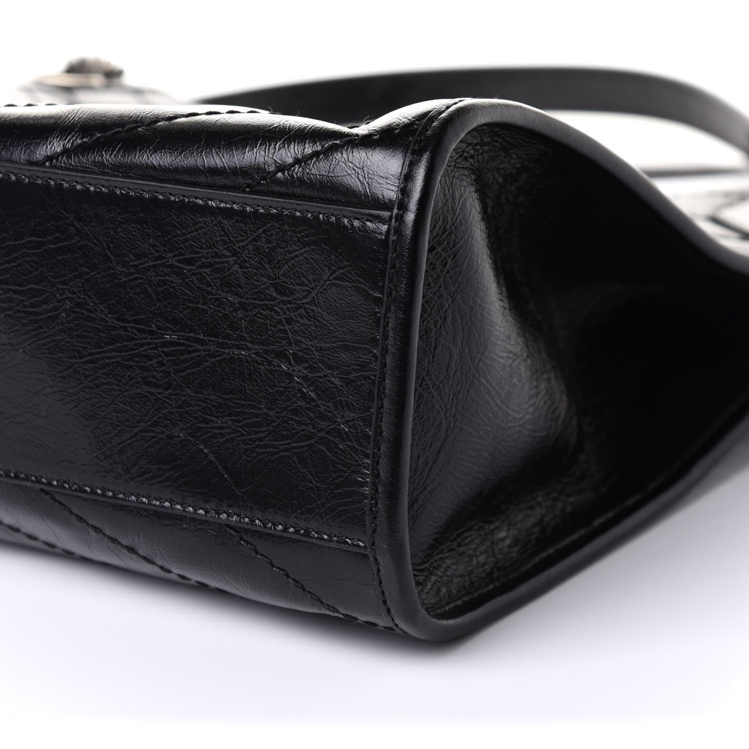 Saint Laurent Crinkled Calfskin Matelasse Monogram Niki Shoulder Bag Black 10 of 10