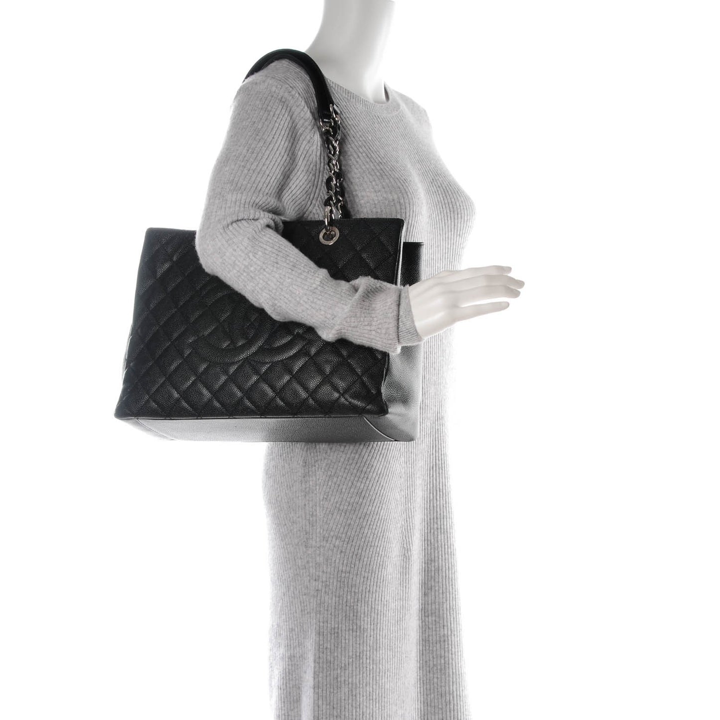Caviar Quilted Grand Shopping Tote GST Black