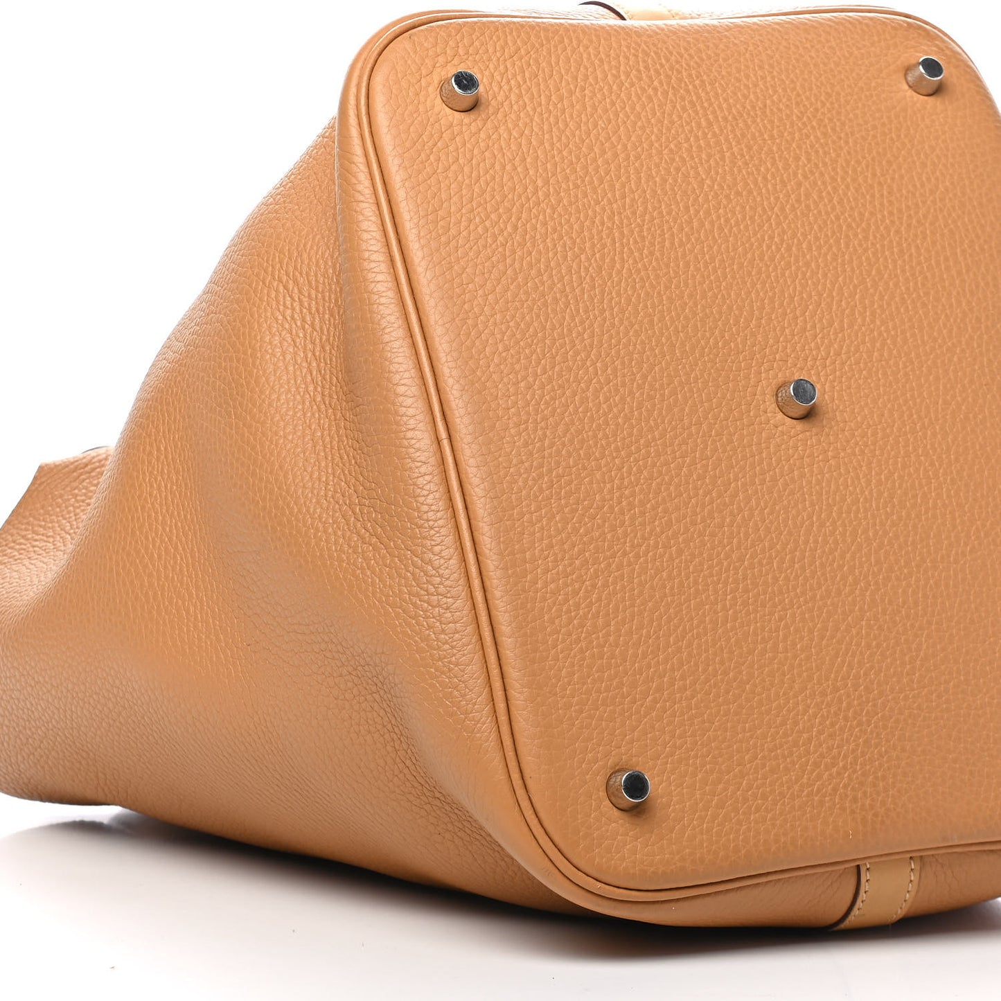 Taurillon Clemence Swift Picotin Lock 26 GM Caramel