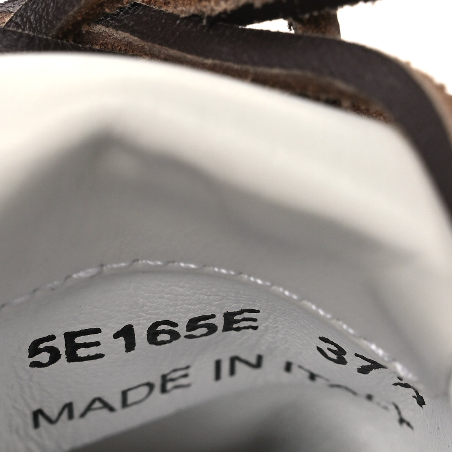 Miu Miu X NEW BALANCE Suede 530 SL Sneakers 37.5 Ecru 10 of 10