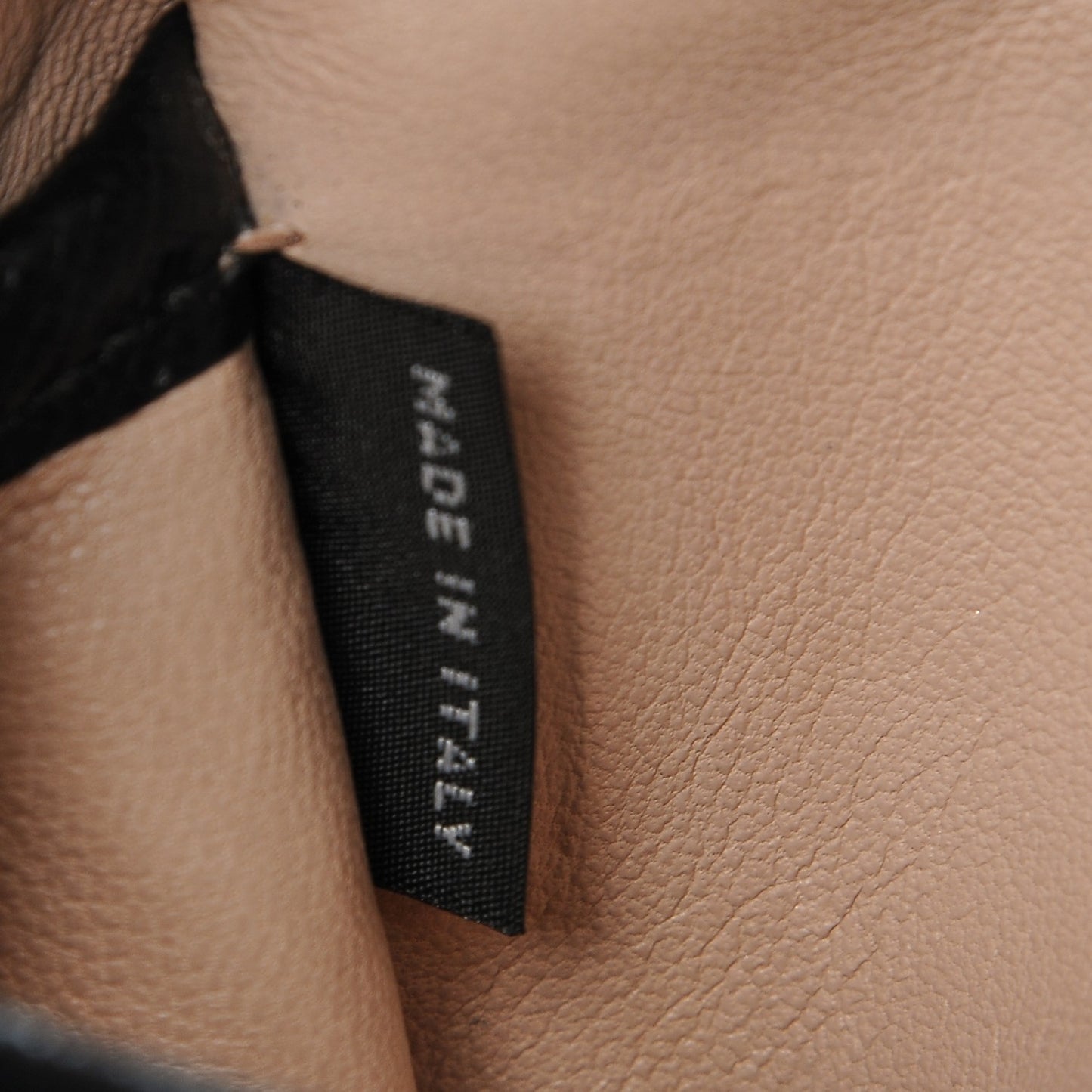 Saffiano Camera Crossbody Black