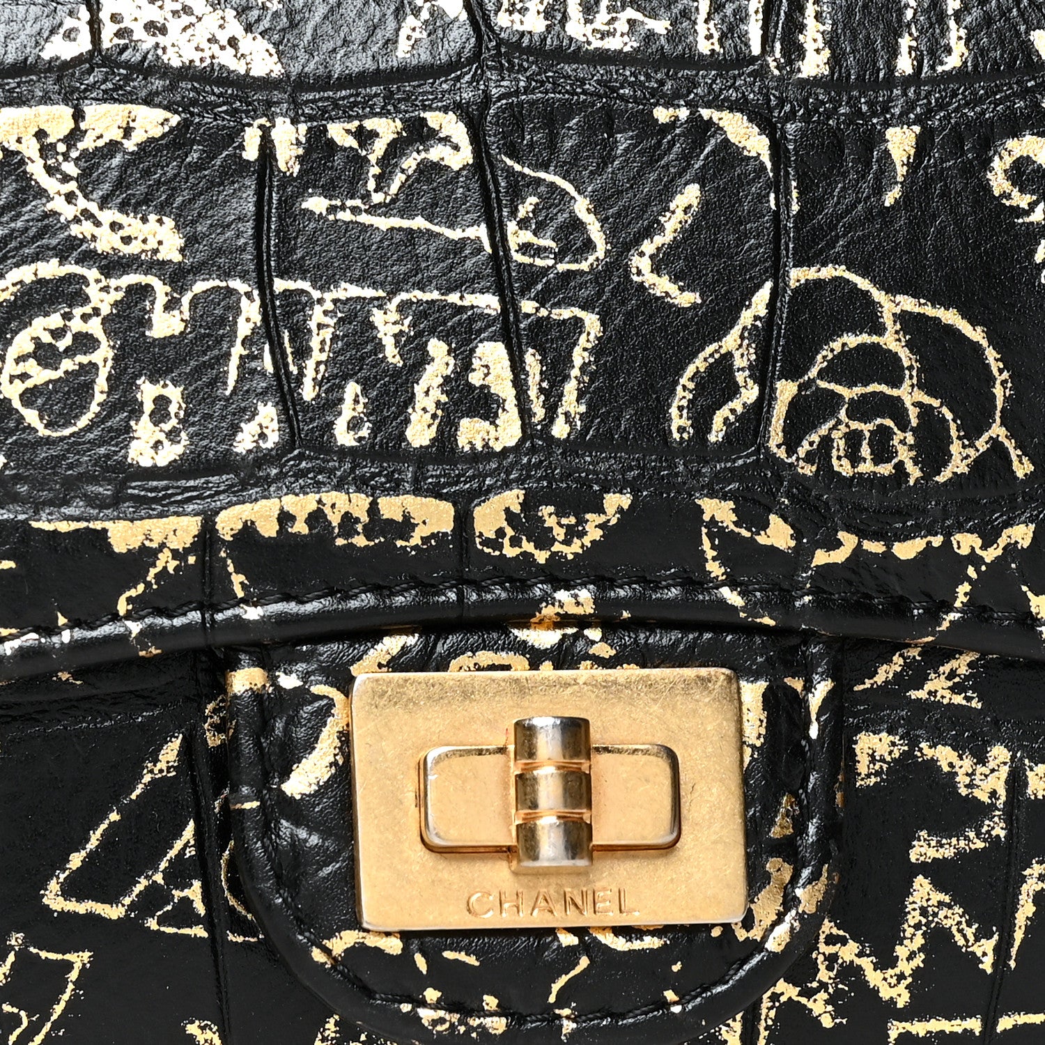 Chanel Calfskin Crocodile Embossed Graffiti Reissue Flap Zip Card Holder Black Gold 8 of 8